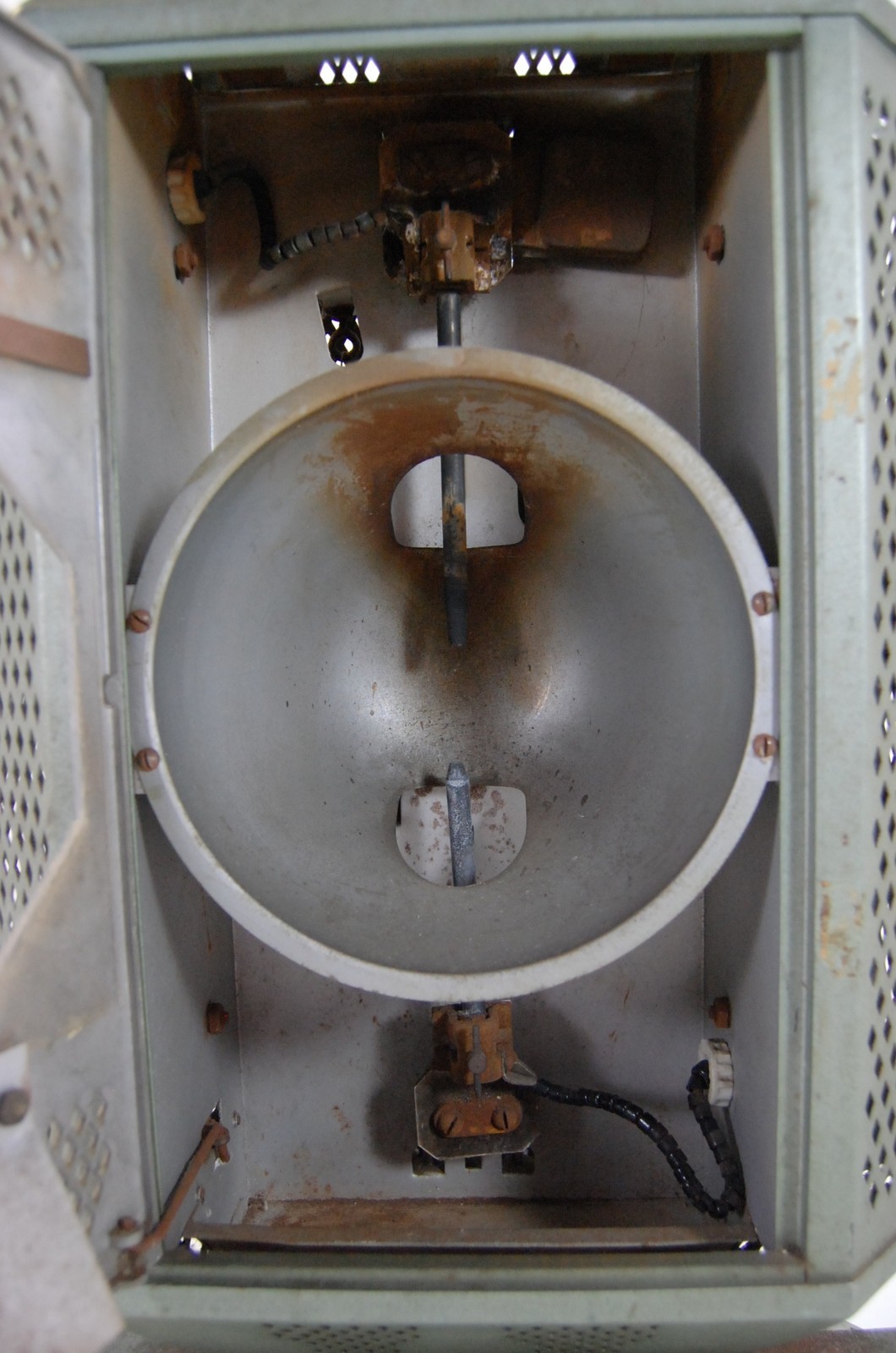 1920's Eveready Sunshine Carbon Arc Lamp by National Carbon Co. Inc