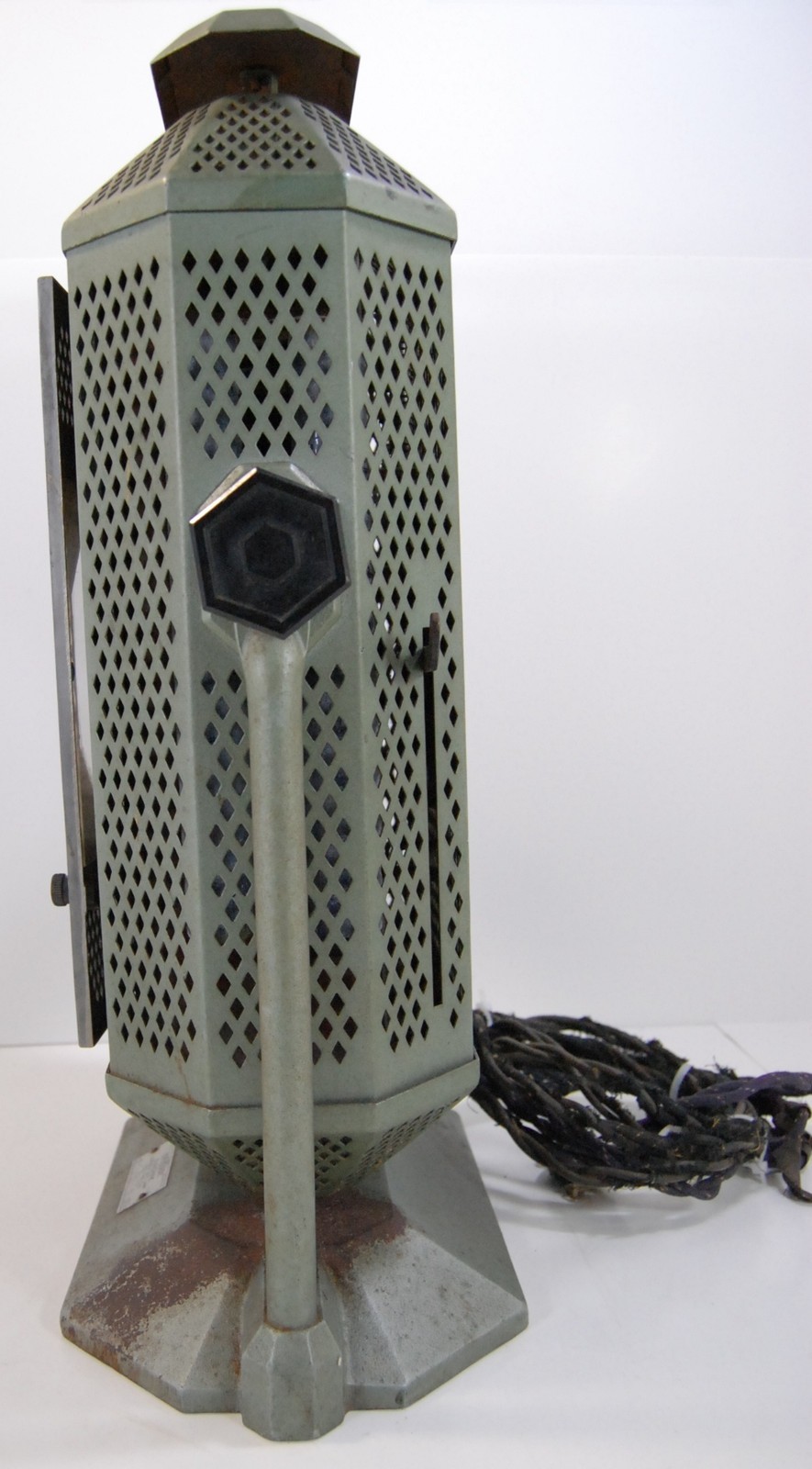 1920's Eveready Sunshine Carbon Arc Lamp by National Carbon Co. Inc