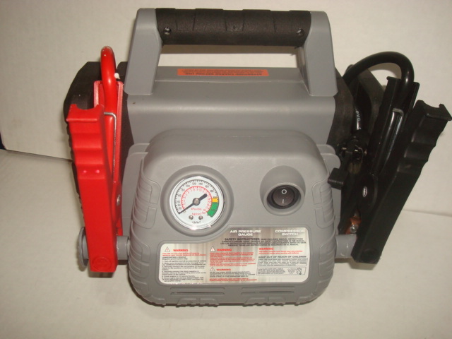 PEAK PKCOAS Jump Starter 300 Amp Battery Charger NEW with Tire Inflator