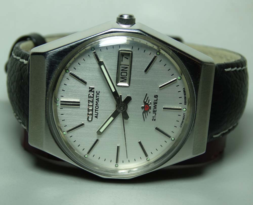 SILVER DIAL MENS VINTAGE CITIZEN AUTOMATIC DAY DATE WRIST WATCH OLD