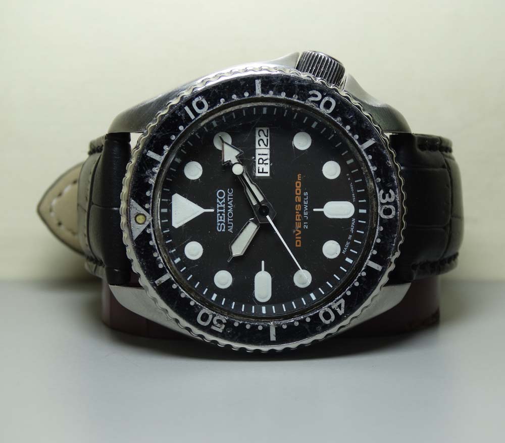 Vintage Seiko Divers 200 Automatic Date Mens Wrist Watch 004155 Antique H651 eBay